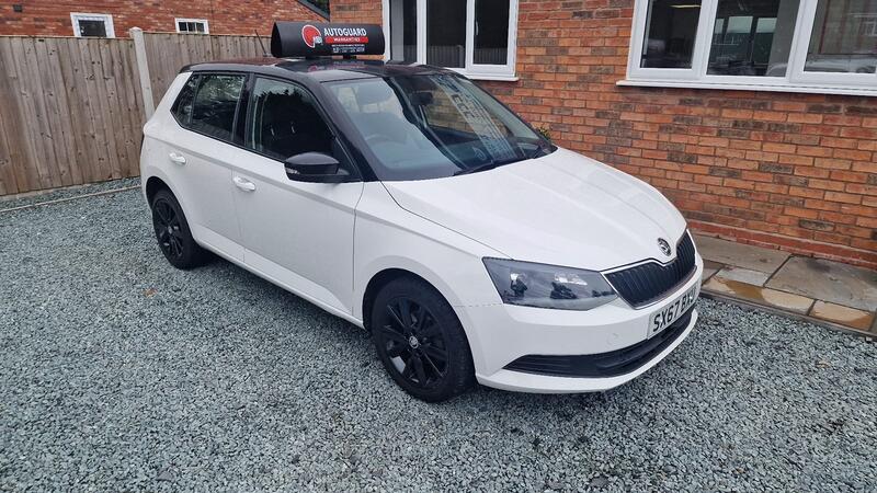 SKODA FABIA 1.0 TSI Colour Edition